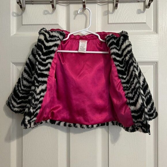 Gymboree Zebra Print Faux Fur Coat Size 12-24 Months - Picture 3 of 7